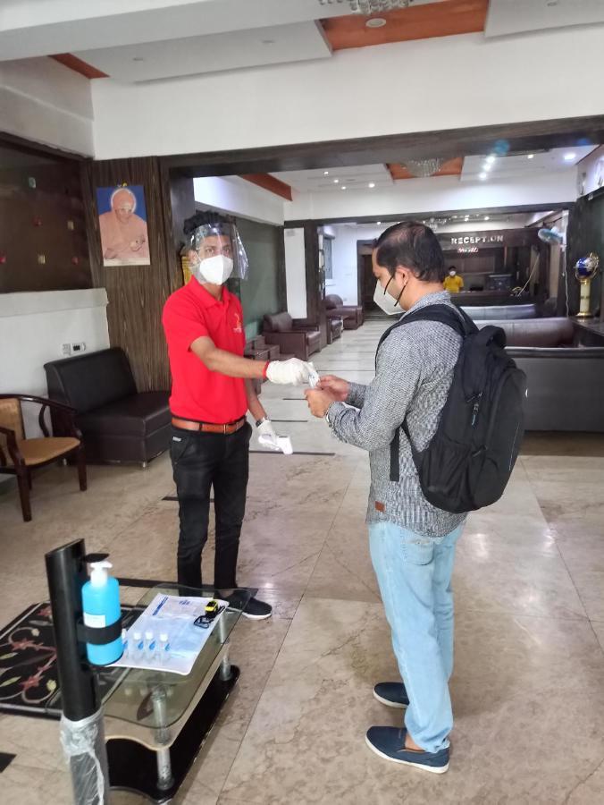 העיר בנגלור Hotel City Centaur מראה חיצוני תמונה