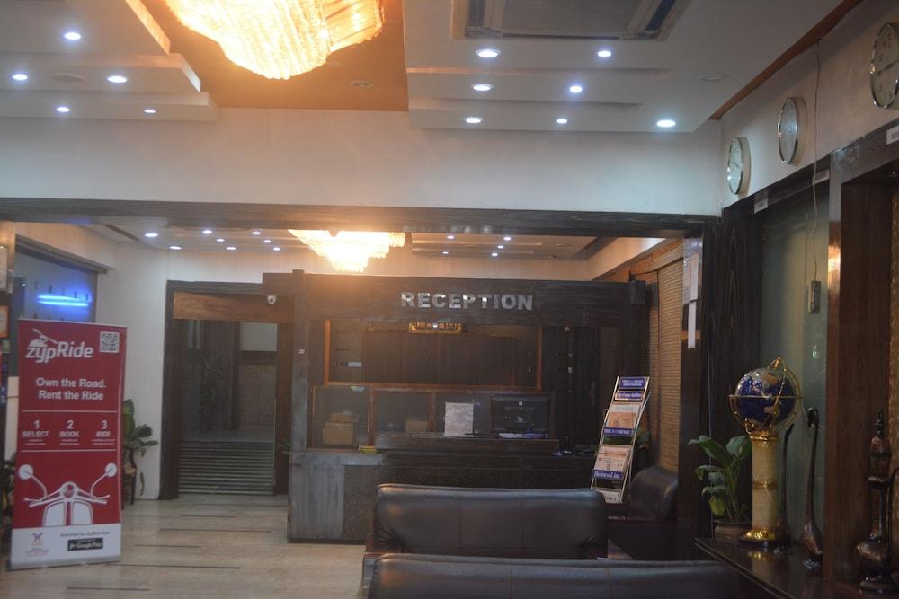 העיר בנגלור Hotel City Centaur מראה חיצוני תמונה