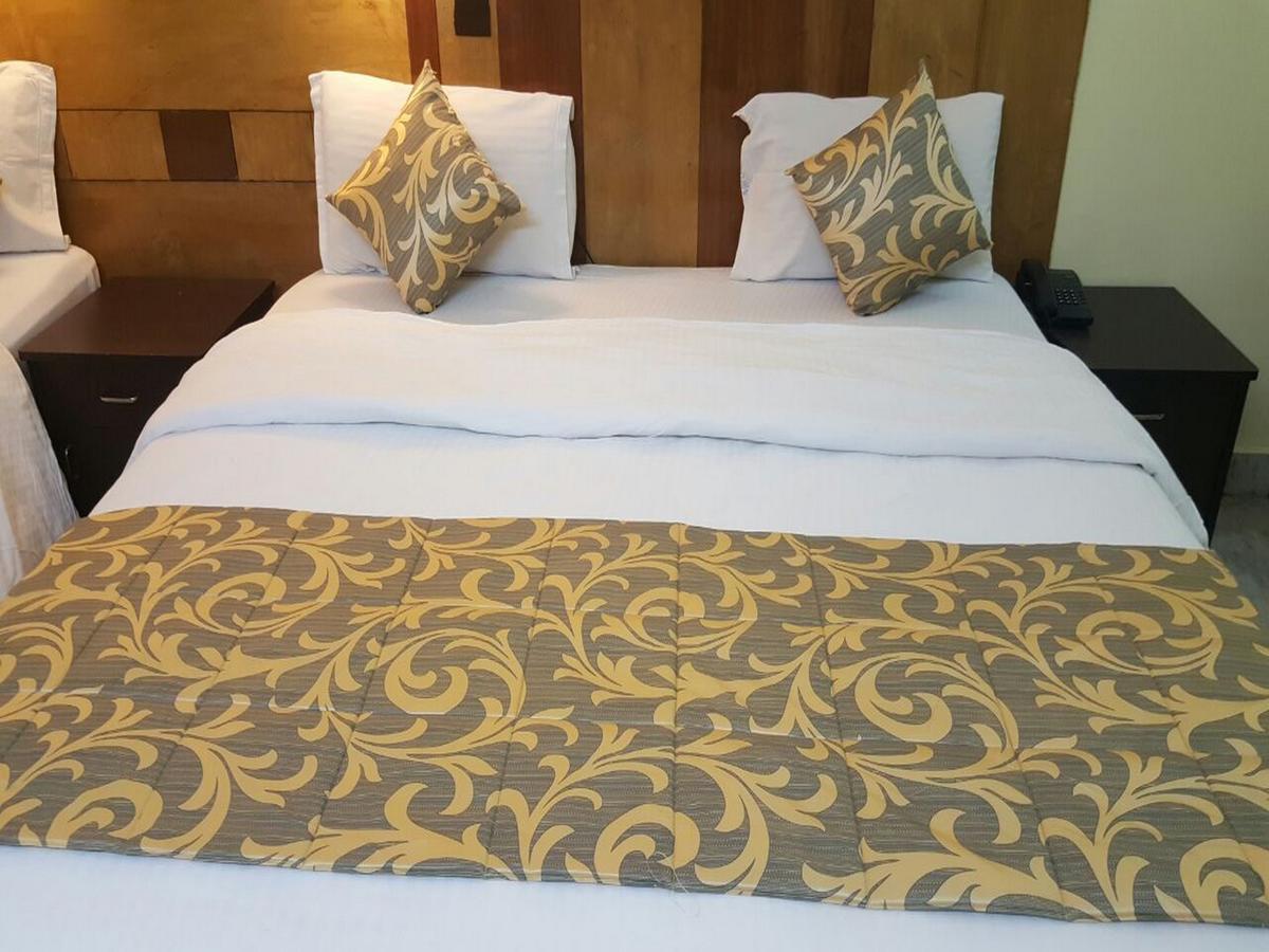 העיר בנגלור Hotel City Centaur מראה חיצוני תמונה