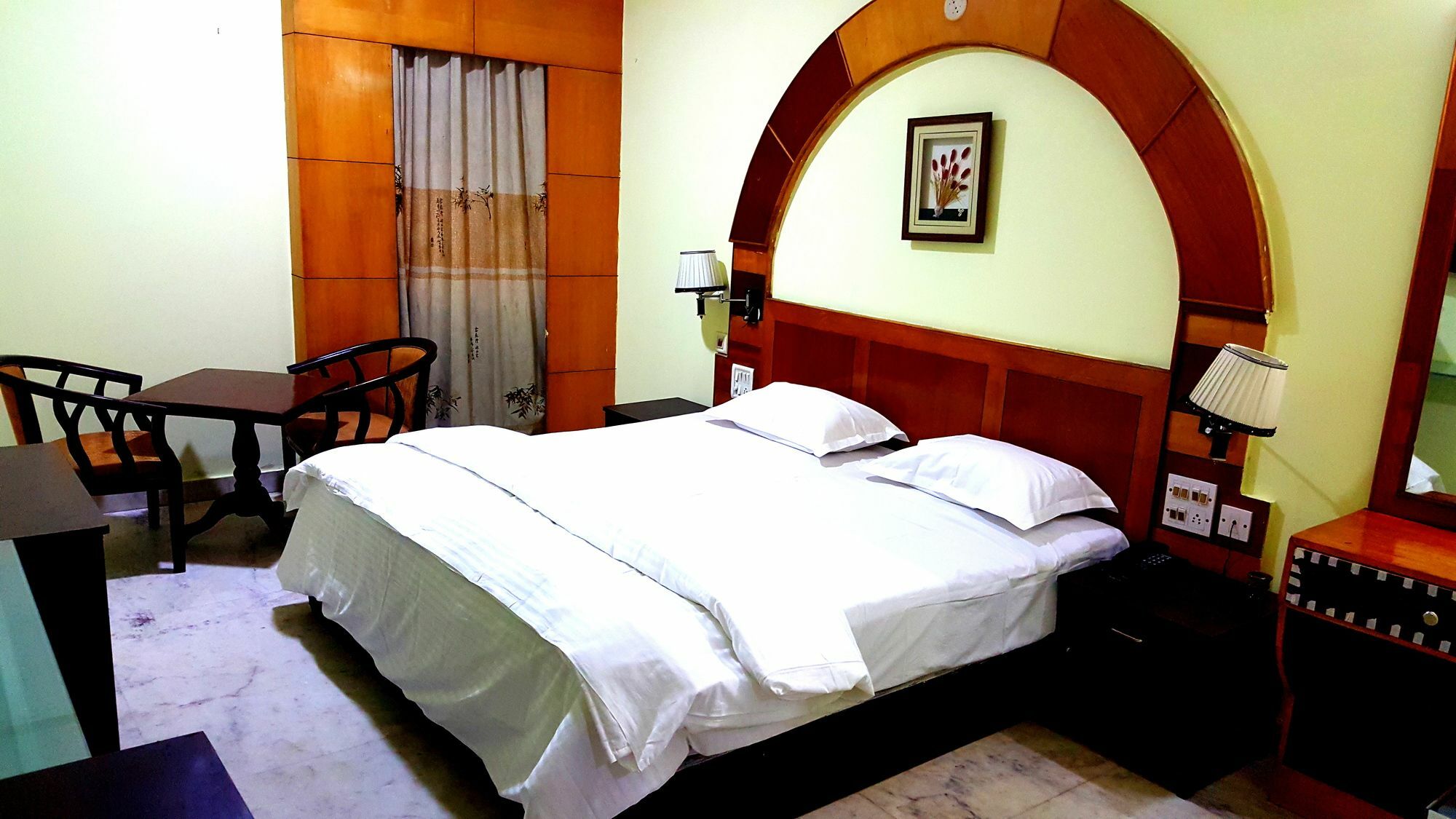העיר בנגלור Hotel City Centaur מראה חיצוני תמונה