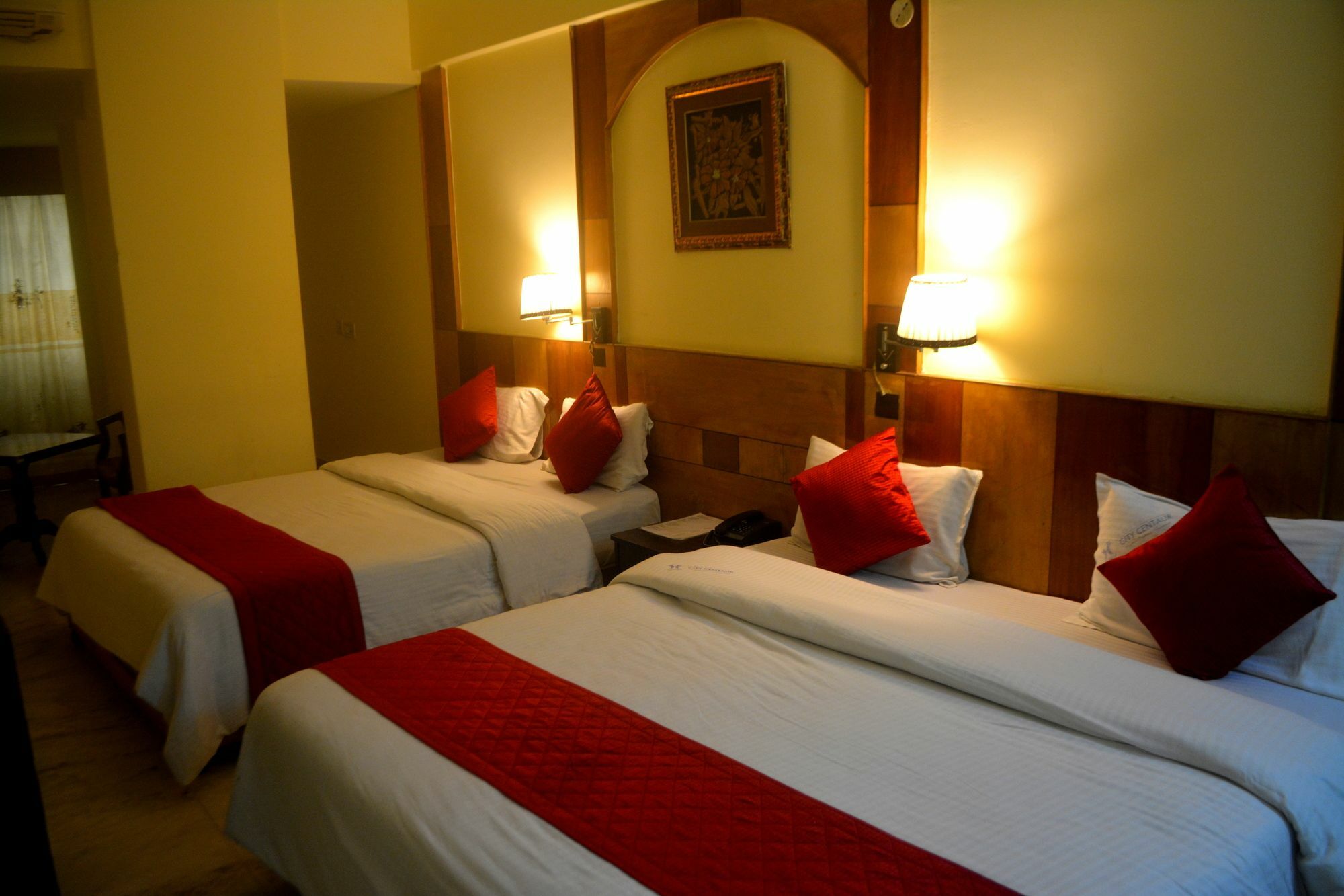 העיר בנגלור Hotel City Centaur מראה חיצוני תמונה